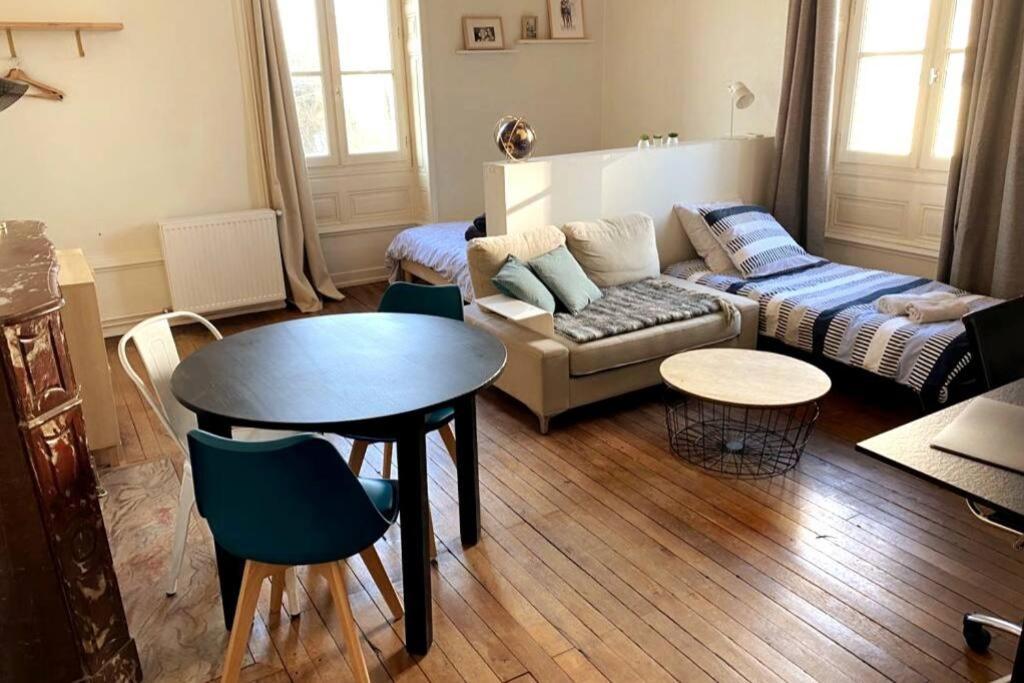 #Le Maitre Du Navire - Grand Studio - Hyper Centre Apartment Brive-la-Gaillarde Exterior photo