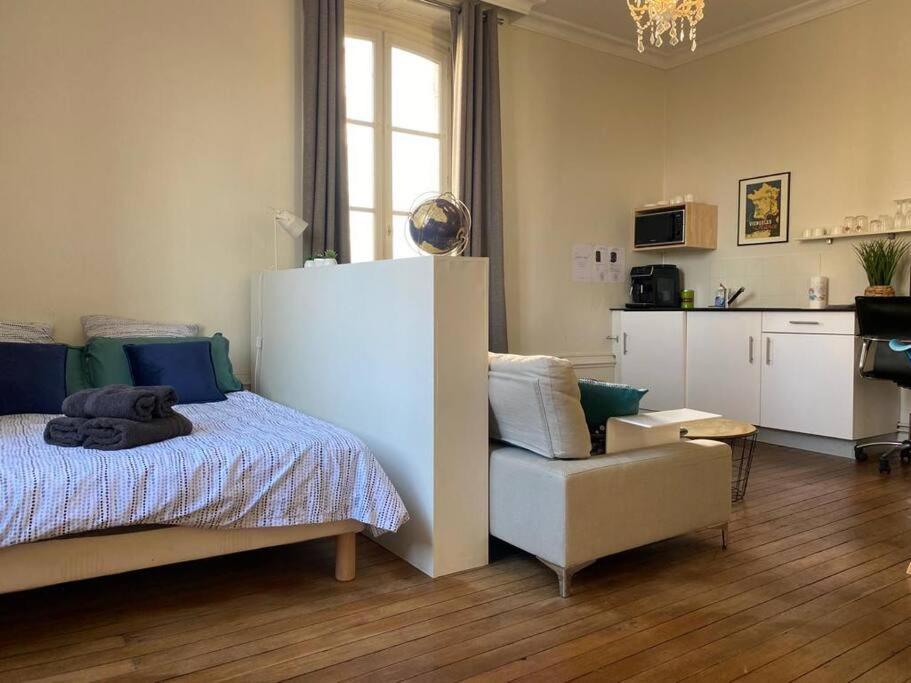 #Le Maitre Du Navire - Grand Studio - Hyper Centre Apartment Brive-la-Gaillarde Exterior photo